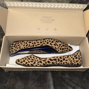 Rothy’s the point leopard print size 9.5